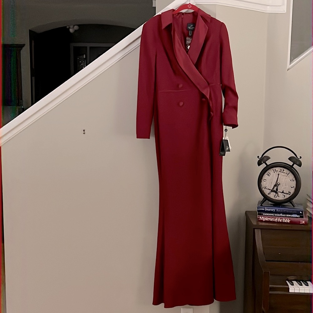 Adrianna Papell Long Sleeve Notch Lapel Surplice Crepe Tuxedo Mermaid Gown - Picture 6 of 13